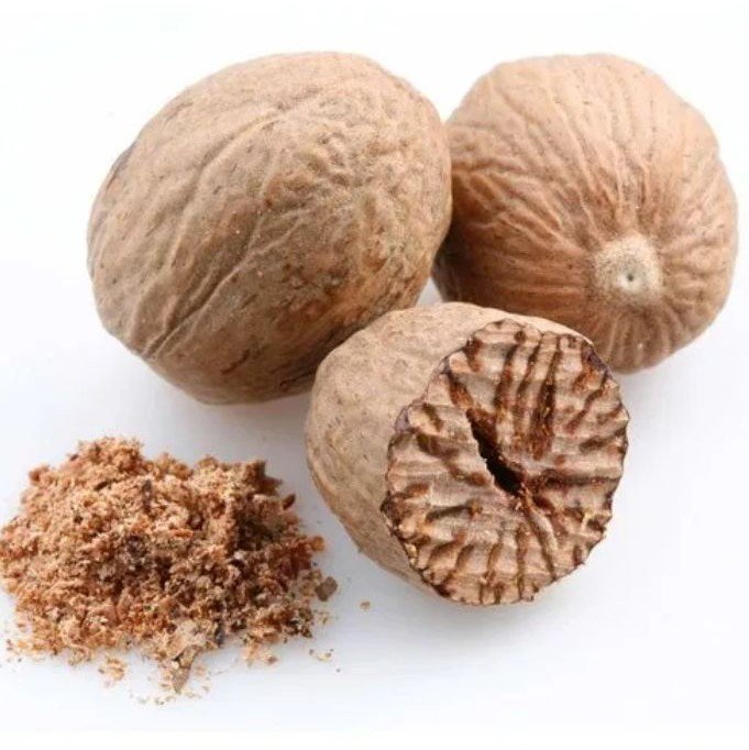 Jaiphal (Nutmeg)
